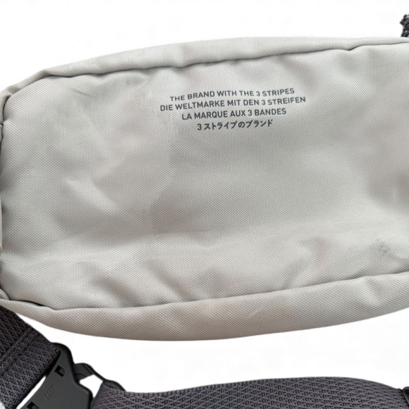 Adidas Originals Utility Waist Bag Gray Multi Pocket Crossbody Fanny Pac - Picture 8 of 10
